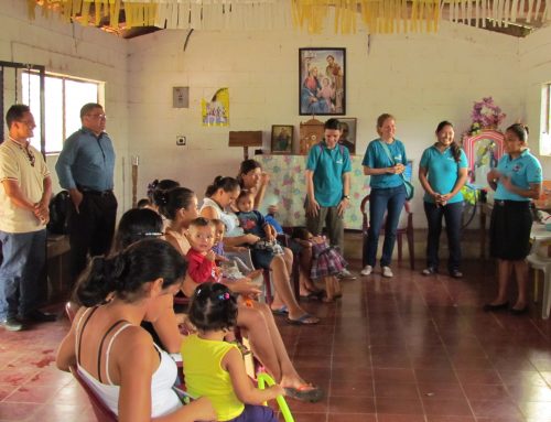 Directora global de cooperación de Educo visita proyecto de primera infancia
